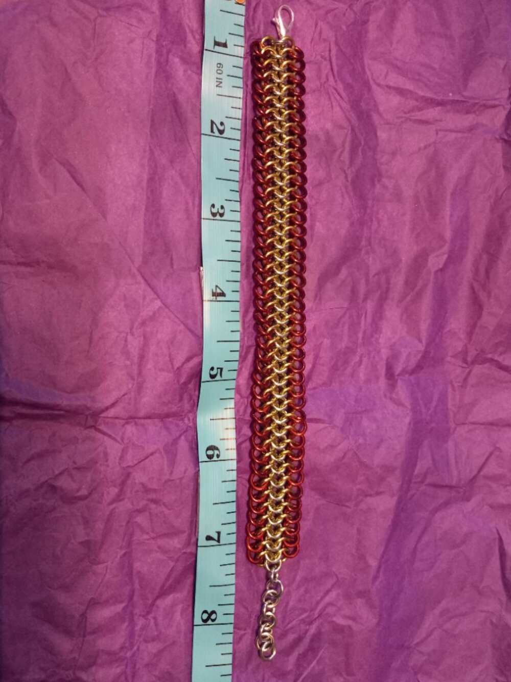 Grinch Themed Chain Maille Bracelet - Picture 7 of 7
